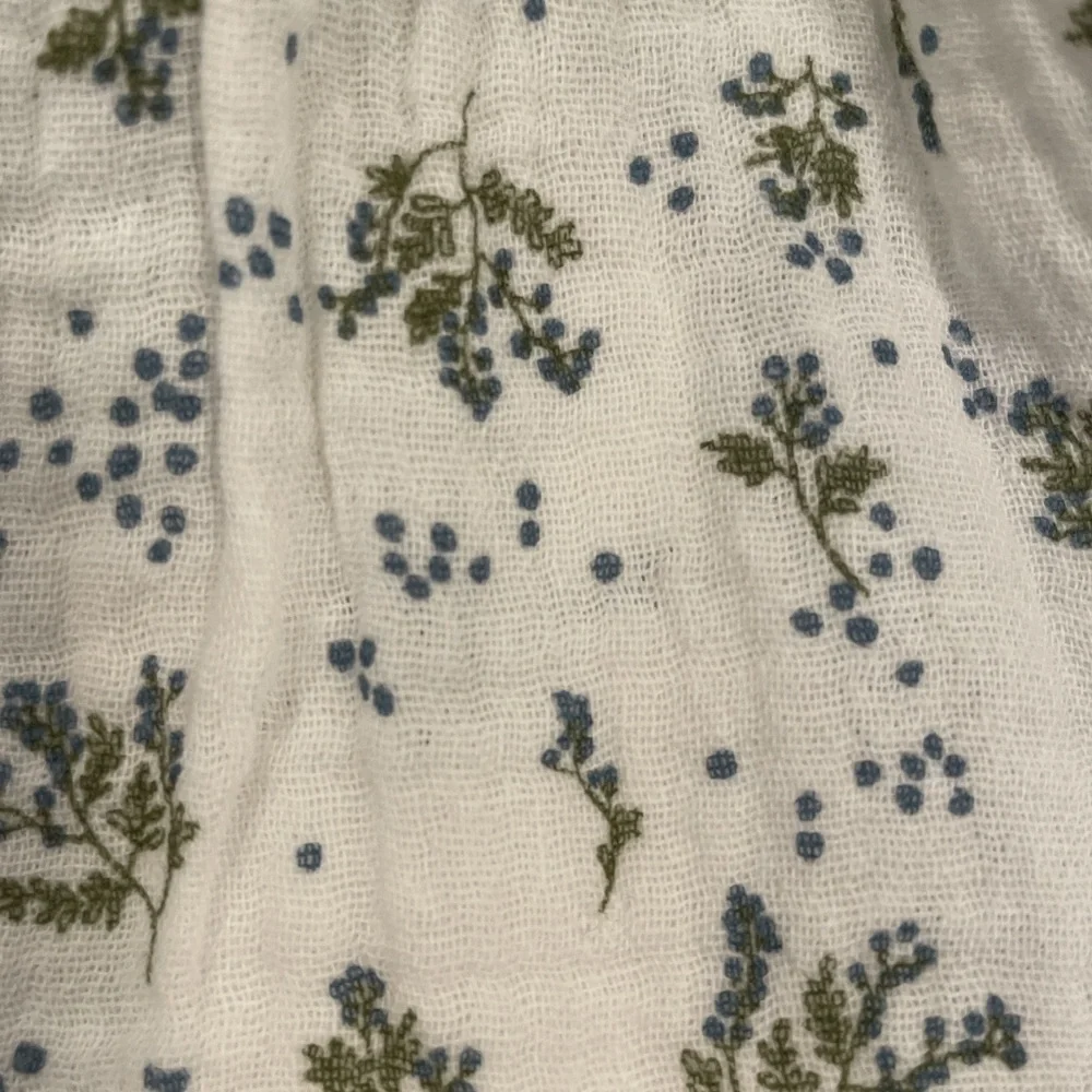 7 For All Mankind Girls Floral Print Matching Set Size 0-3 months.